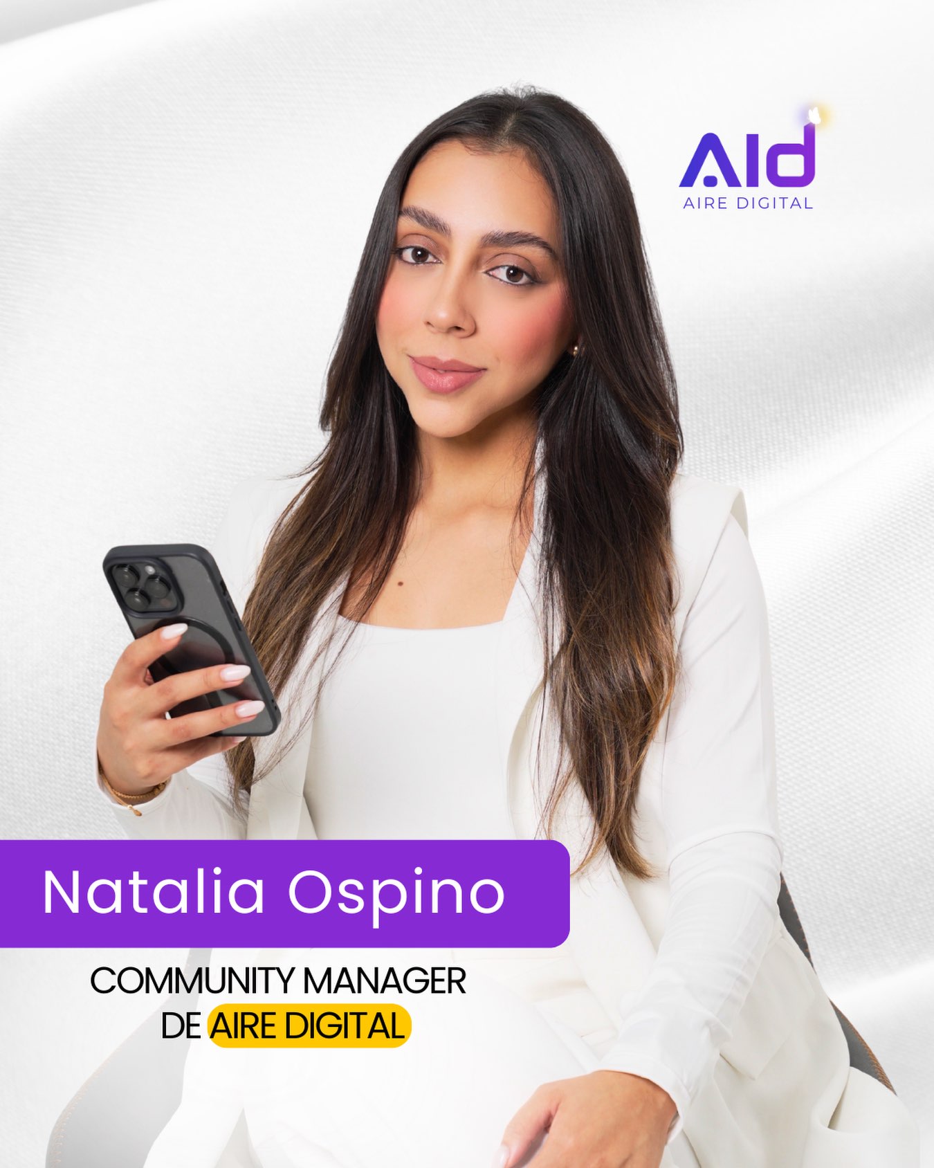 Natalia Ospino, Community Manager · Aire Digital