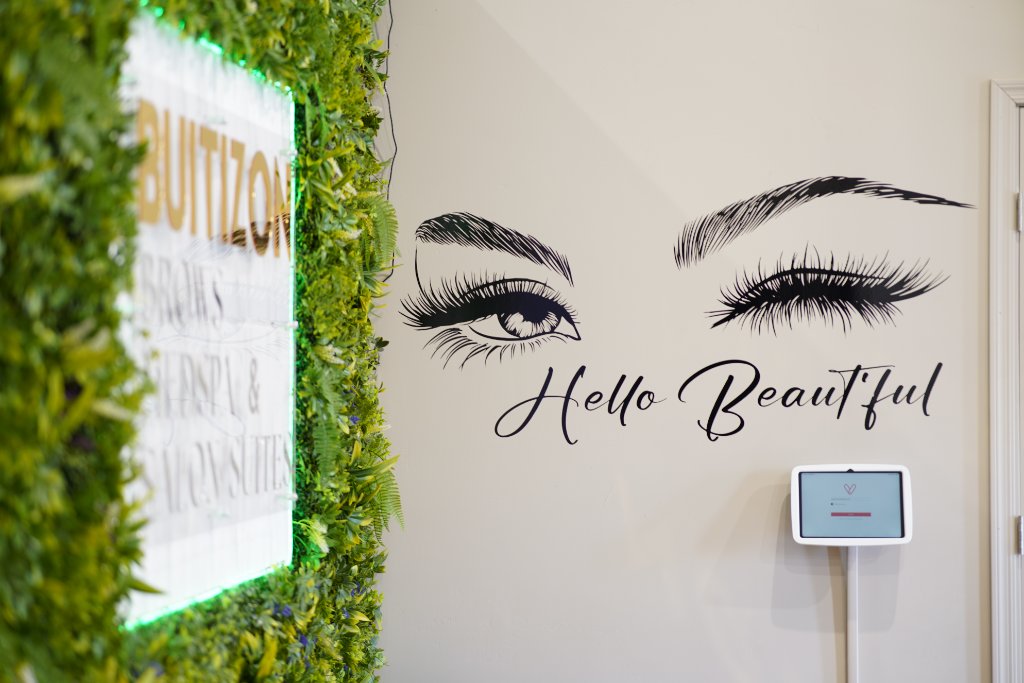 Buitizon MedSpa — Hello Beautiful Wall