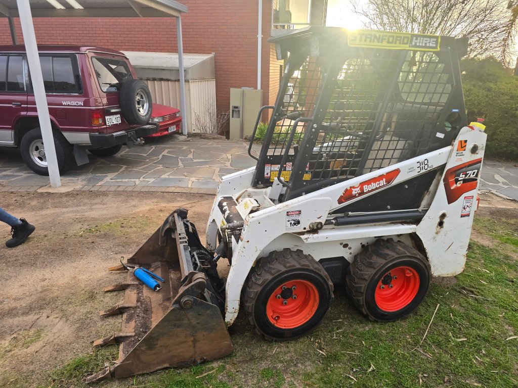 Bobcat S70 Skid Steer Loader thumbnail 4