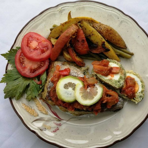 Poisson farci à la Saint-Louisienne — plat sénégalais sans gluten à Saint-Malo