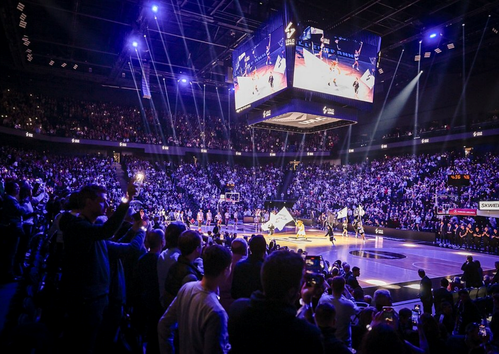Basketball arena crowd