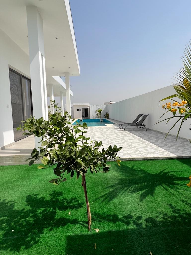 Villa Saly