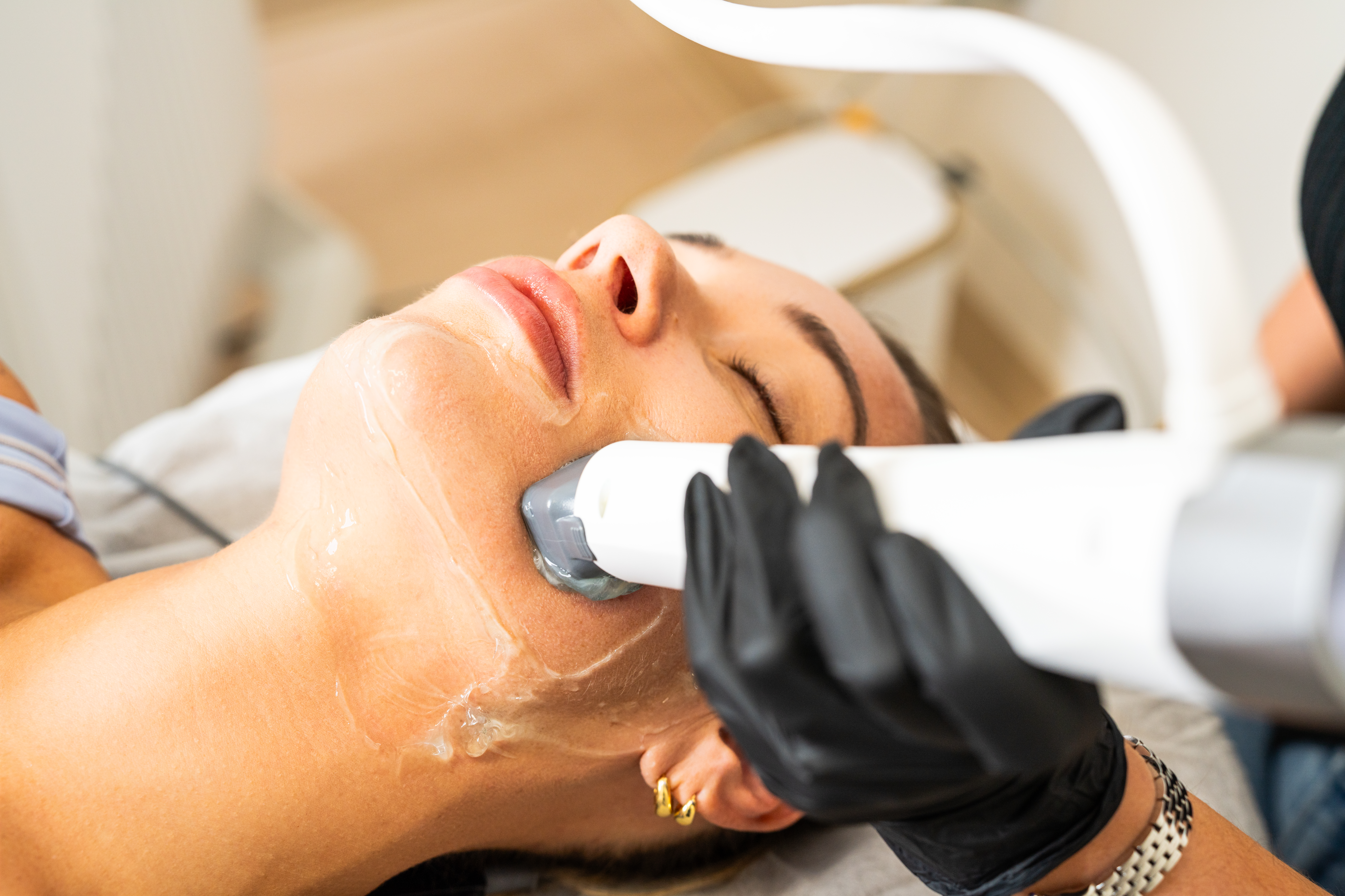 XERF treatment being performed at The Body Glow Studio in Boca Raton