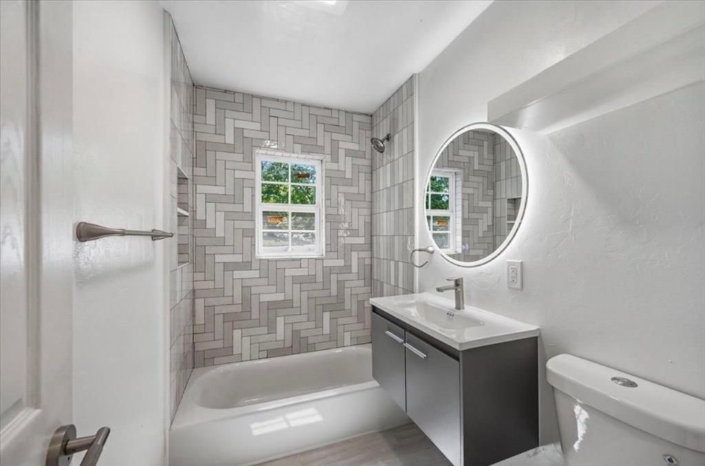 Bathroom Detail