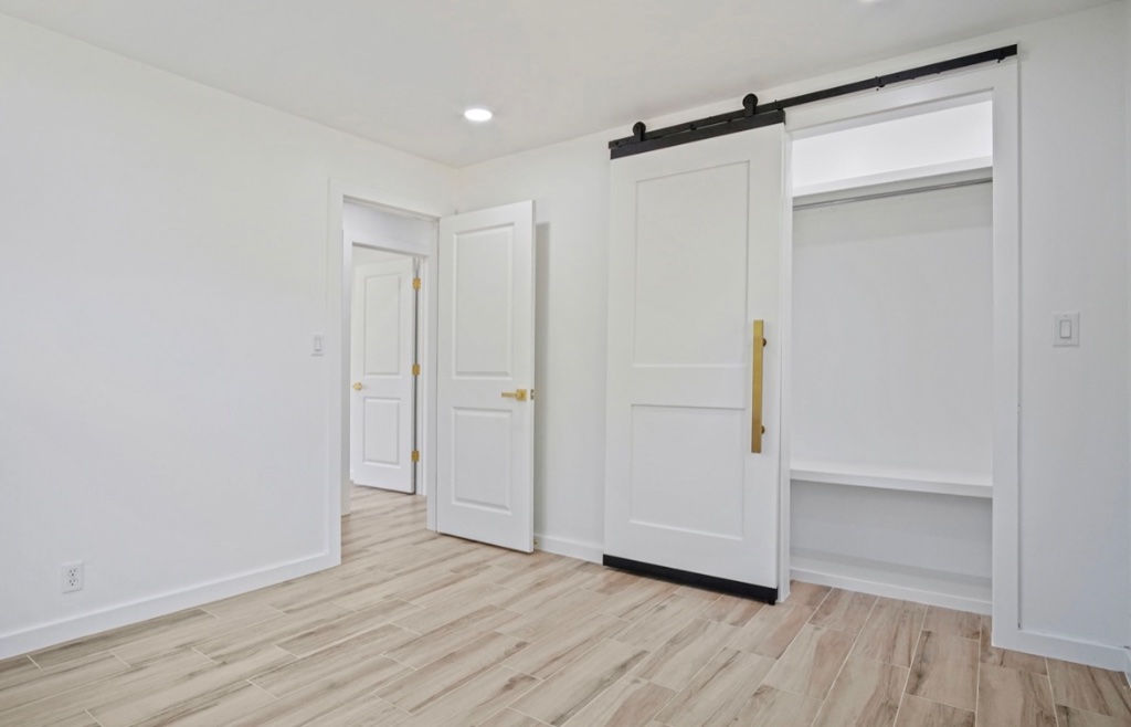 Barn Door Closet Detail