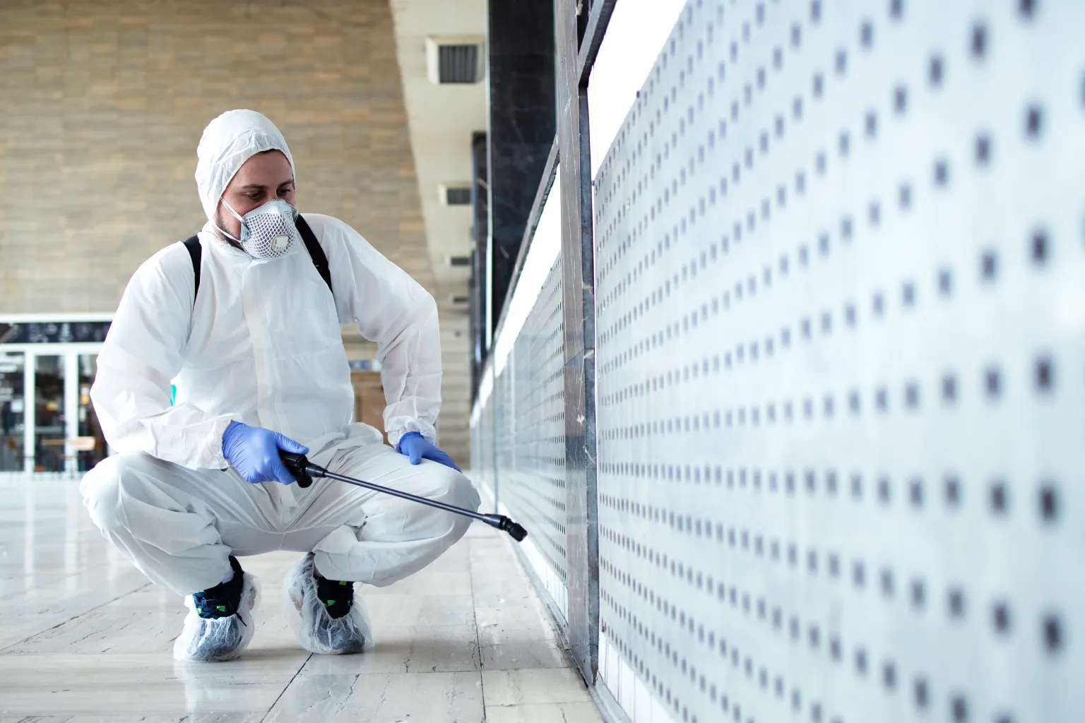 Pressure Washing vs. Power Washing for Texas Sites