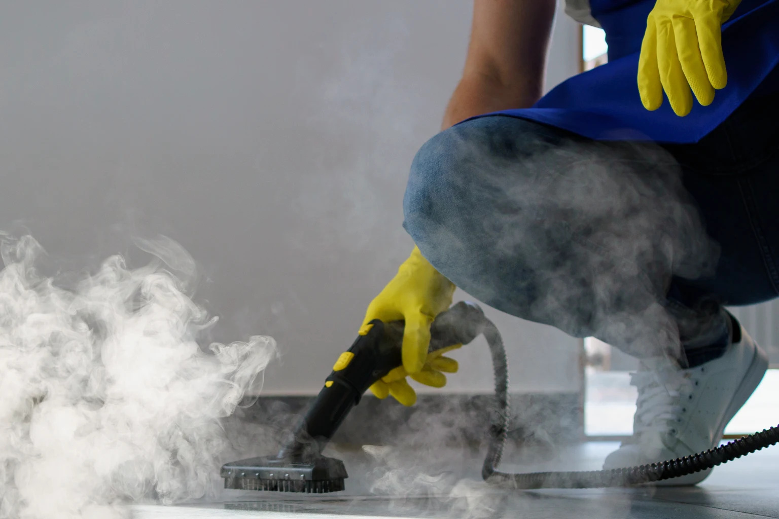 Commercial Pressure Washing Checklist for Property Managers Across Texas