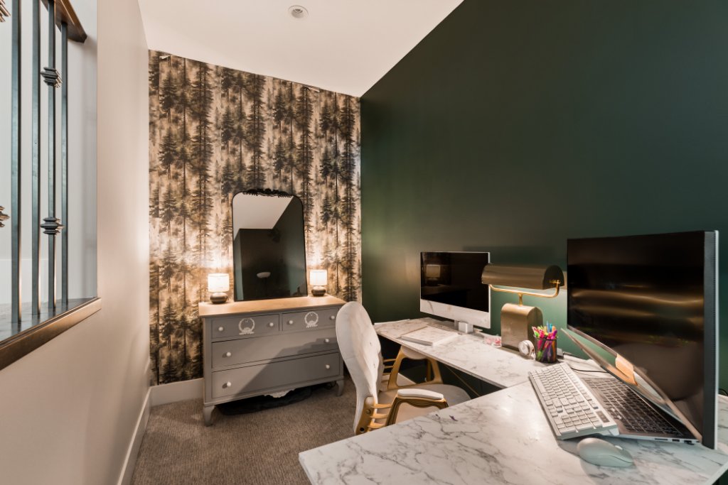 Girls Bedroom
