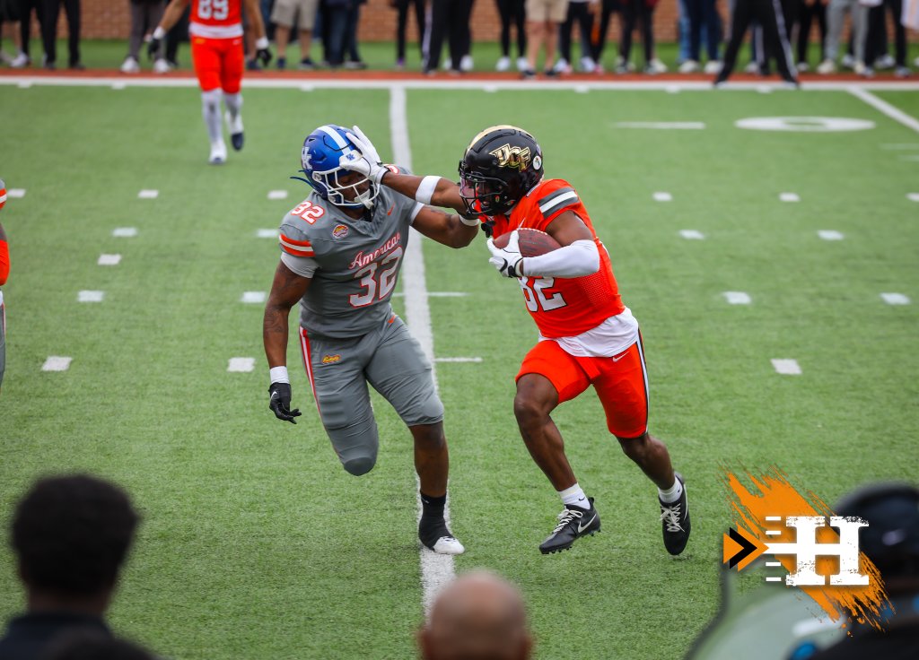 Senior Bowl — UCF RB breaks tackle attempt