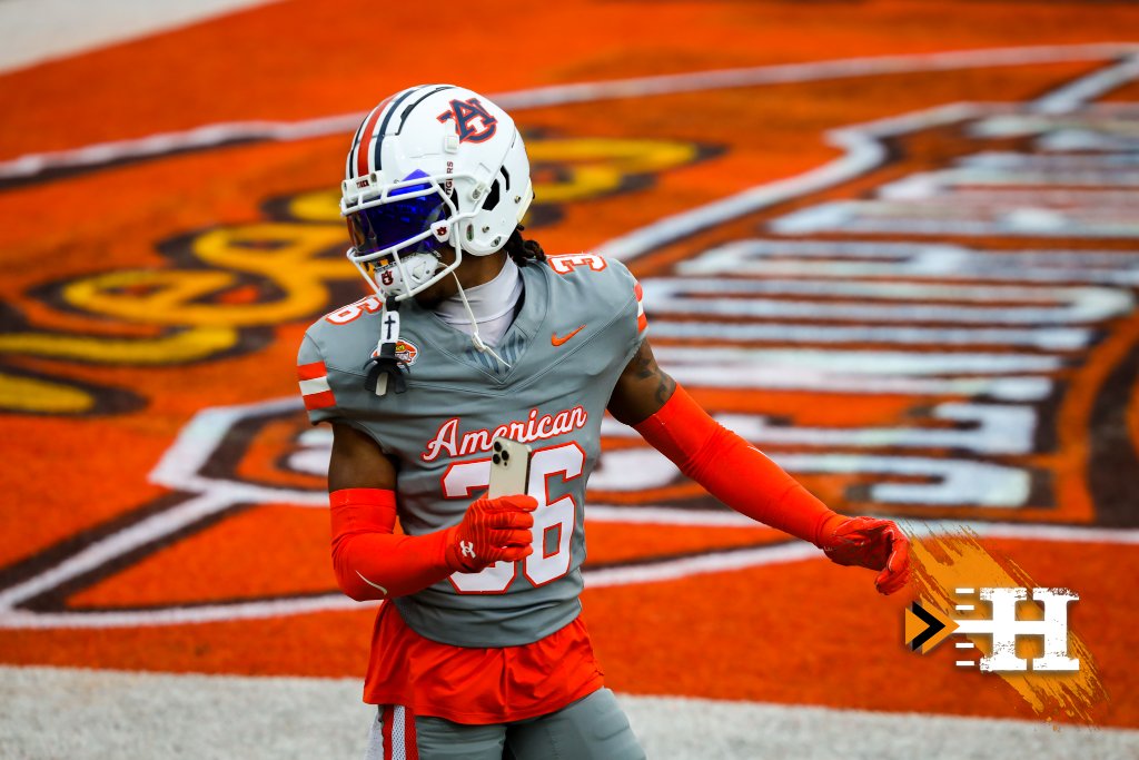 Senior Bowl — QB under center game action