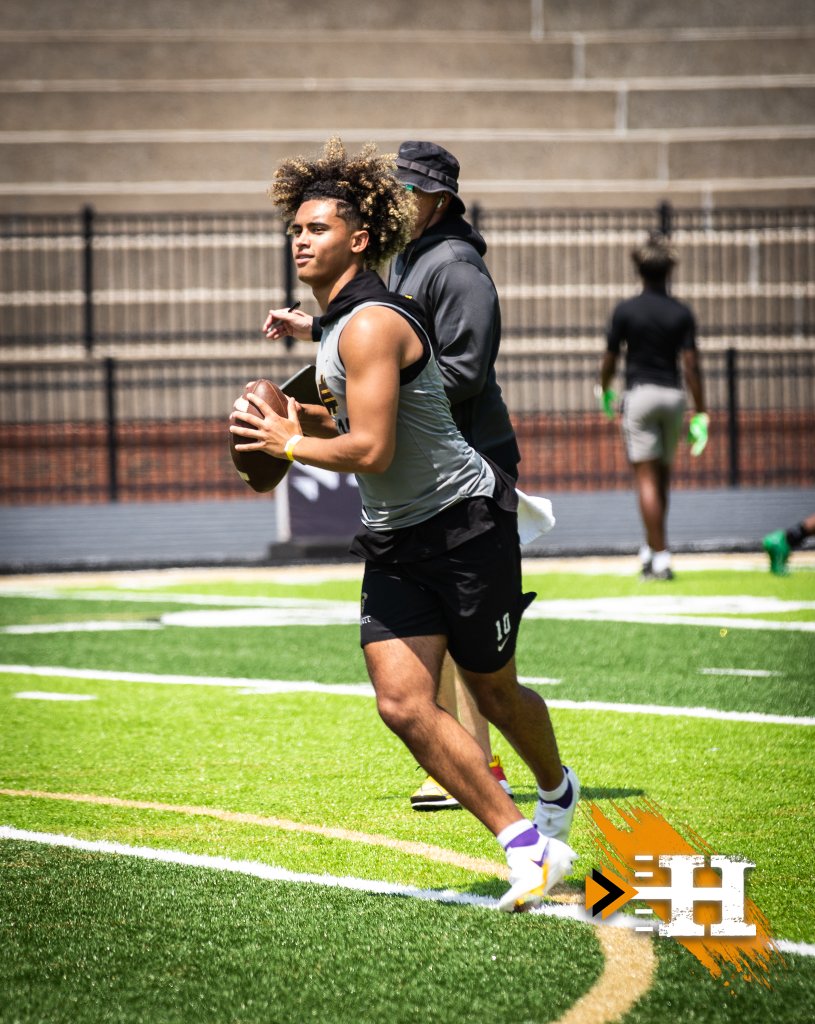 Elite 11 — QB #10 drops back in practice