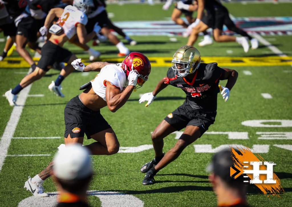Senior Bowl — WR beats coverage at practice