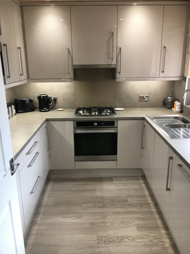 Standard Kitchen