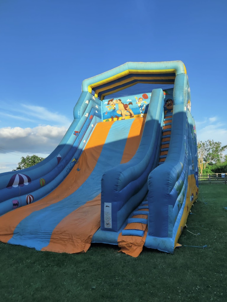 Large Inflatable Slide Inspection