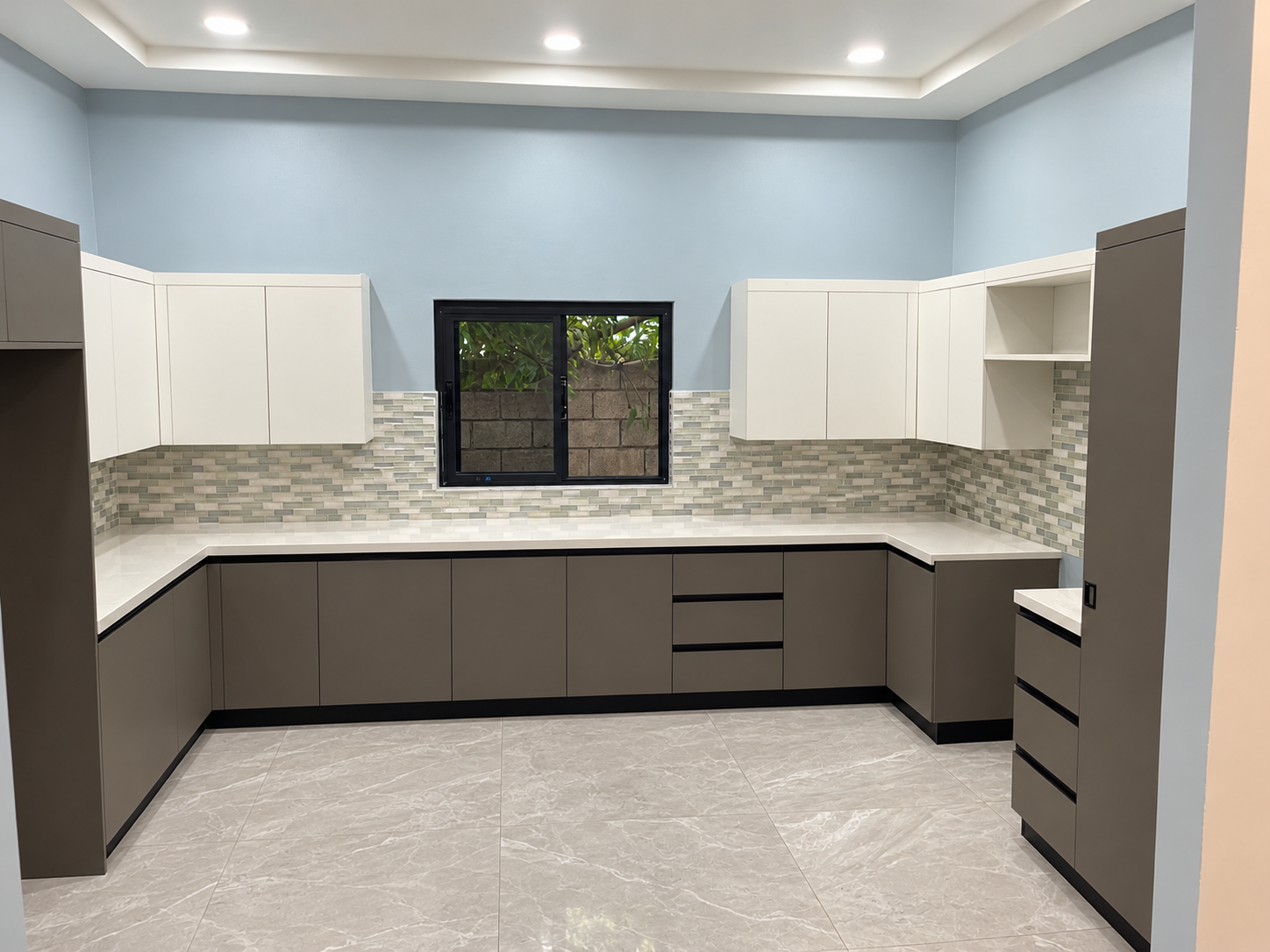 Greige & White Kitchen