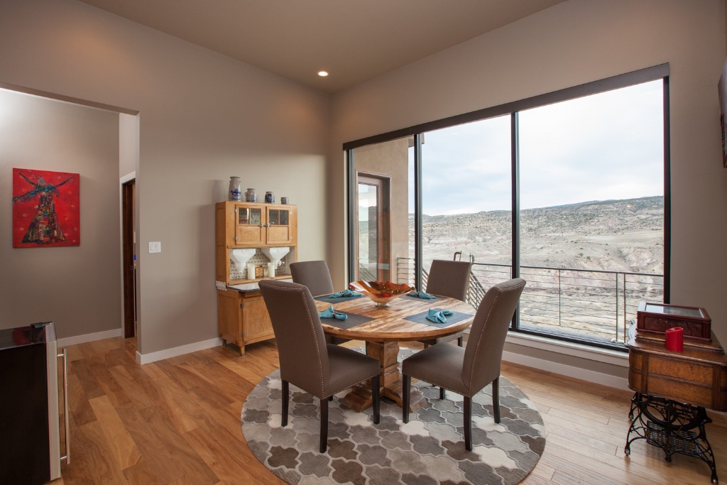 Ledges Desert Vista 7