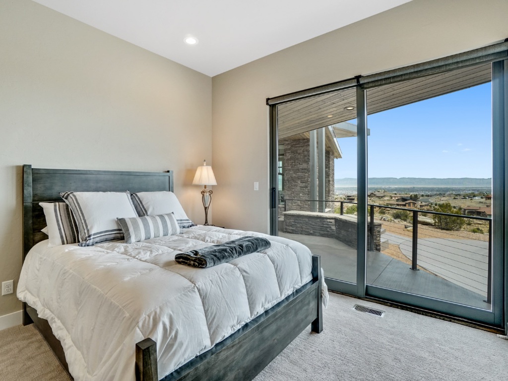 334 Red Ridge Court 9