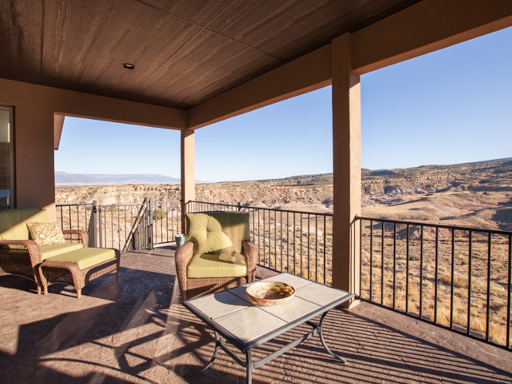 Canyon Shadow Estate 17