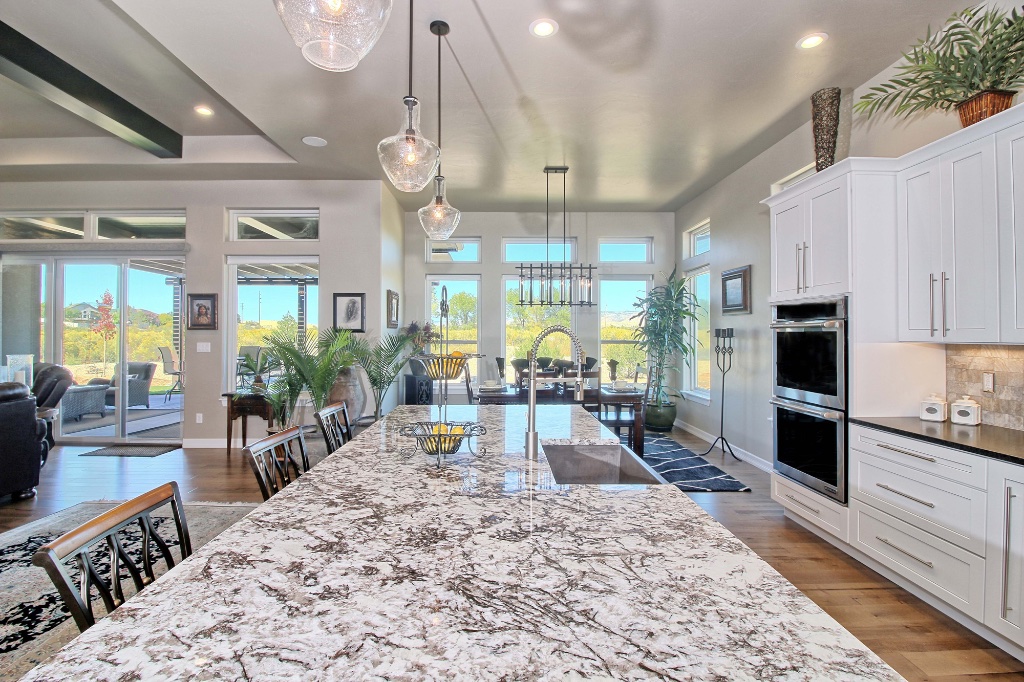 Amber Spring — Summerhill 6