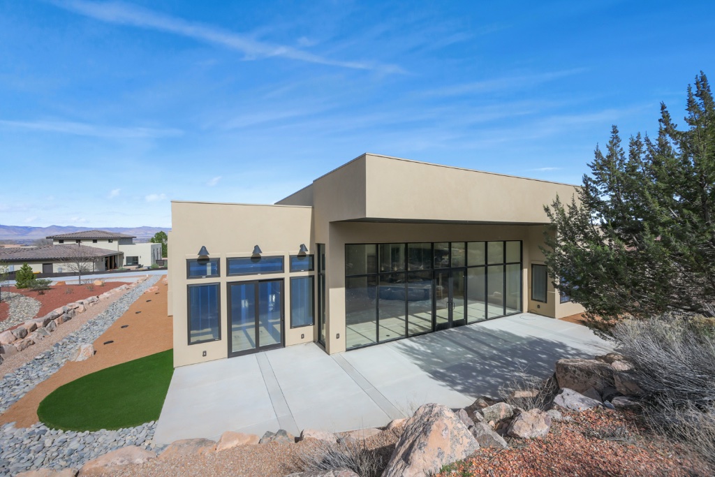 Canyon Shadow Contemporary