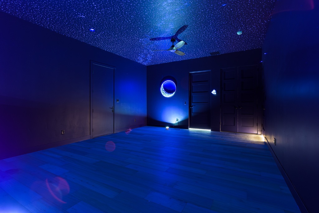 Canyon Shadow Contemporary 5