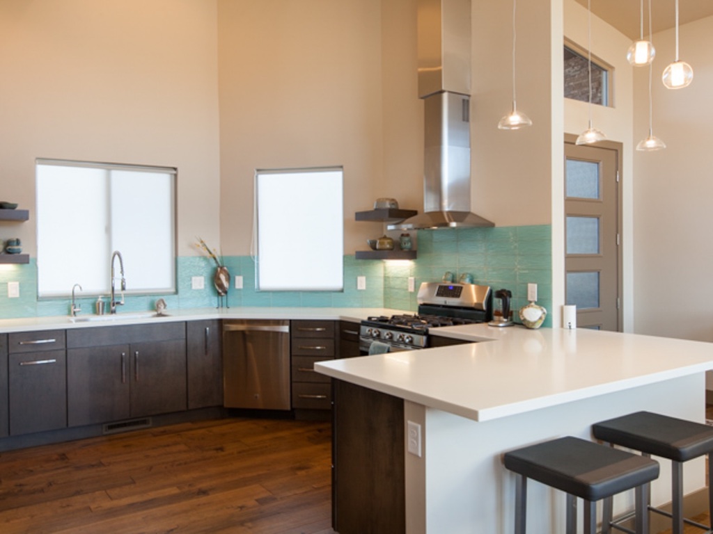 Canyon Shadow Estate 8