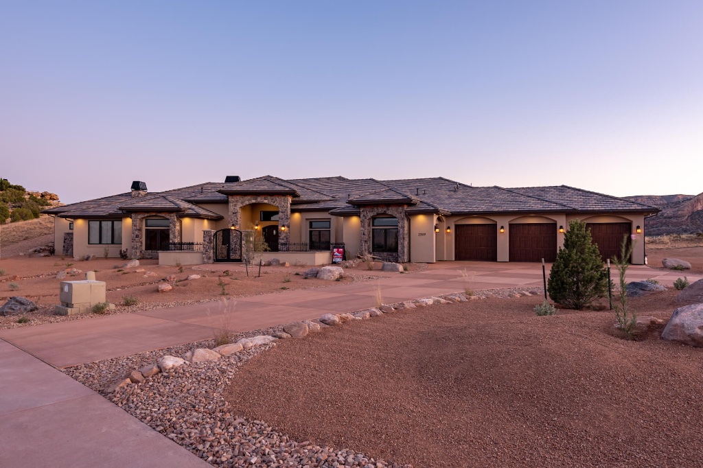 Custom Porter Home on private acreage in Western Colorado