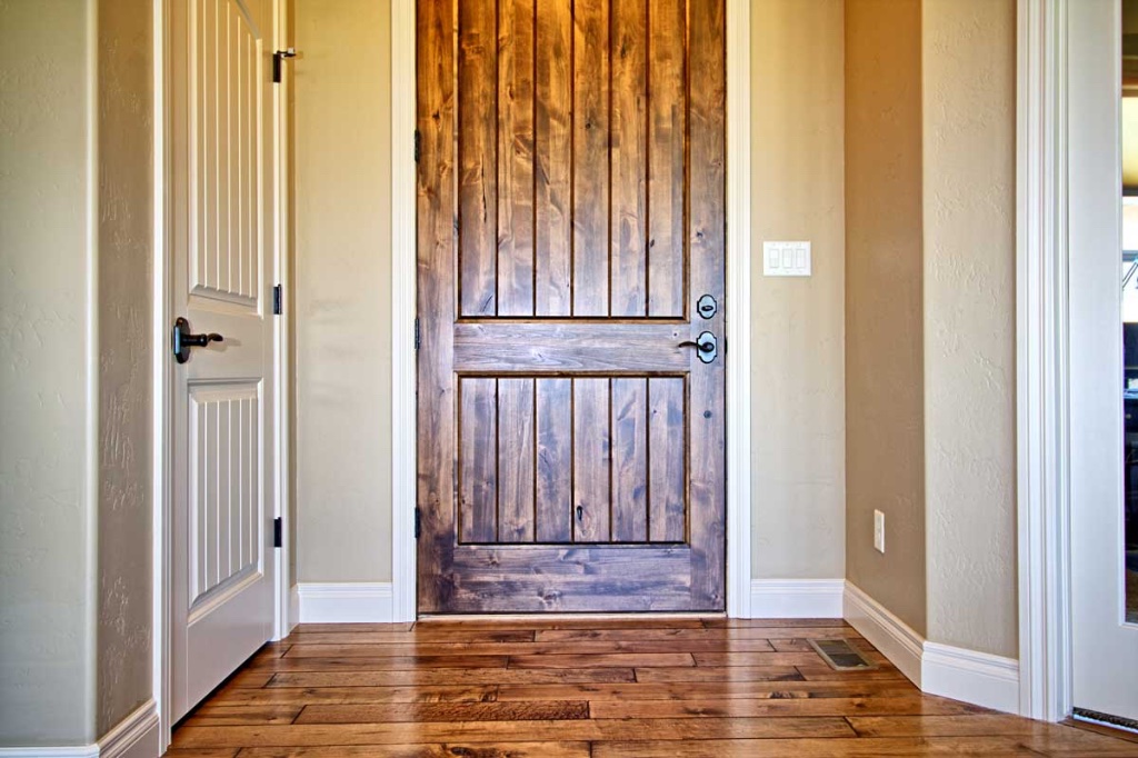 Hillview Drive Rustic Contemporary 22