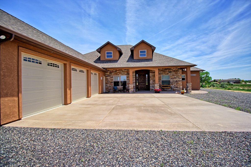 Kestral Court Craftsman 2