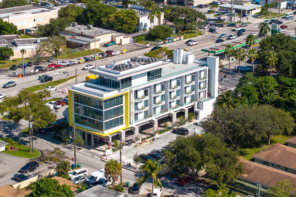 Aerial view of Milan Aventura rooftop