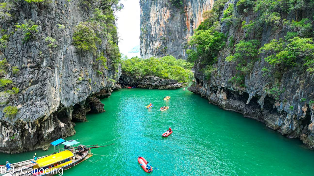 James Bond Island