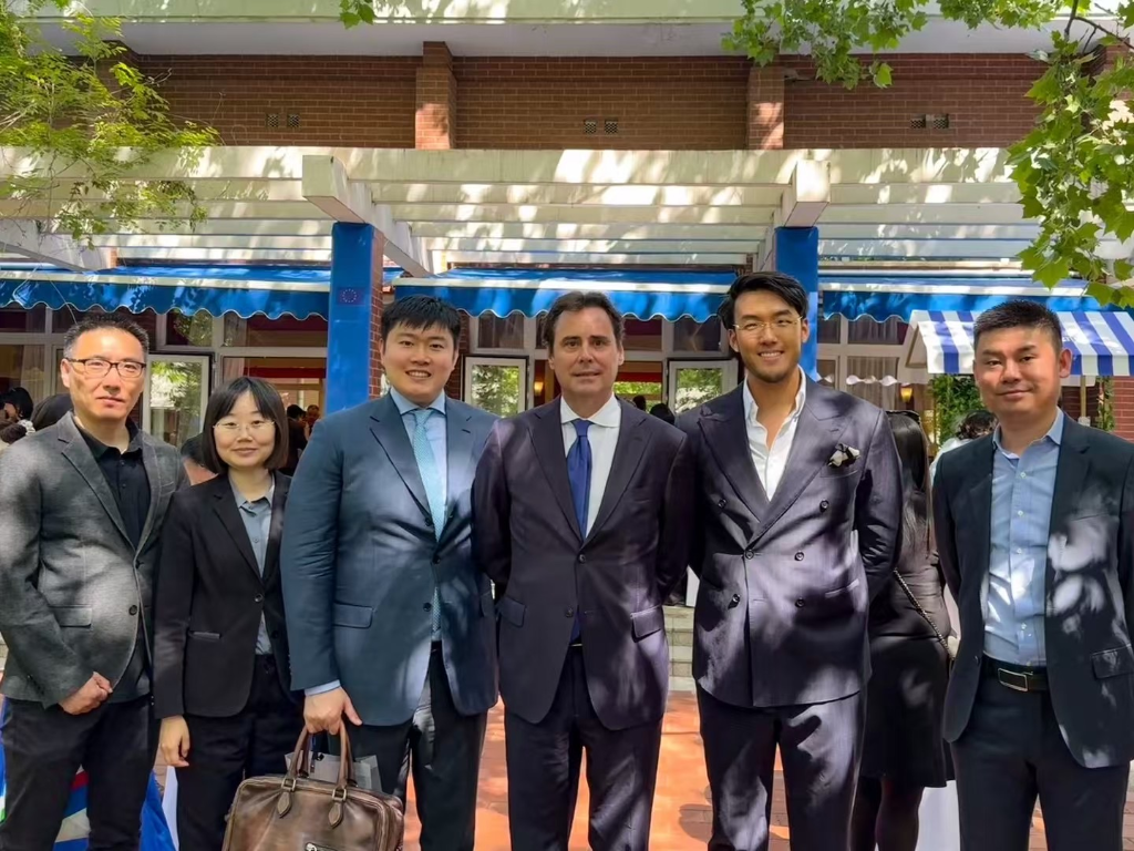 欧盟驻华大使庹尧诲（Jorge Toledo）会见中国青年国际发展计划理事会与北京CBD商会