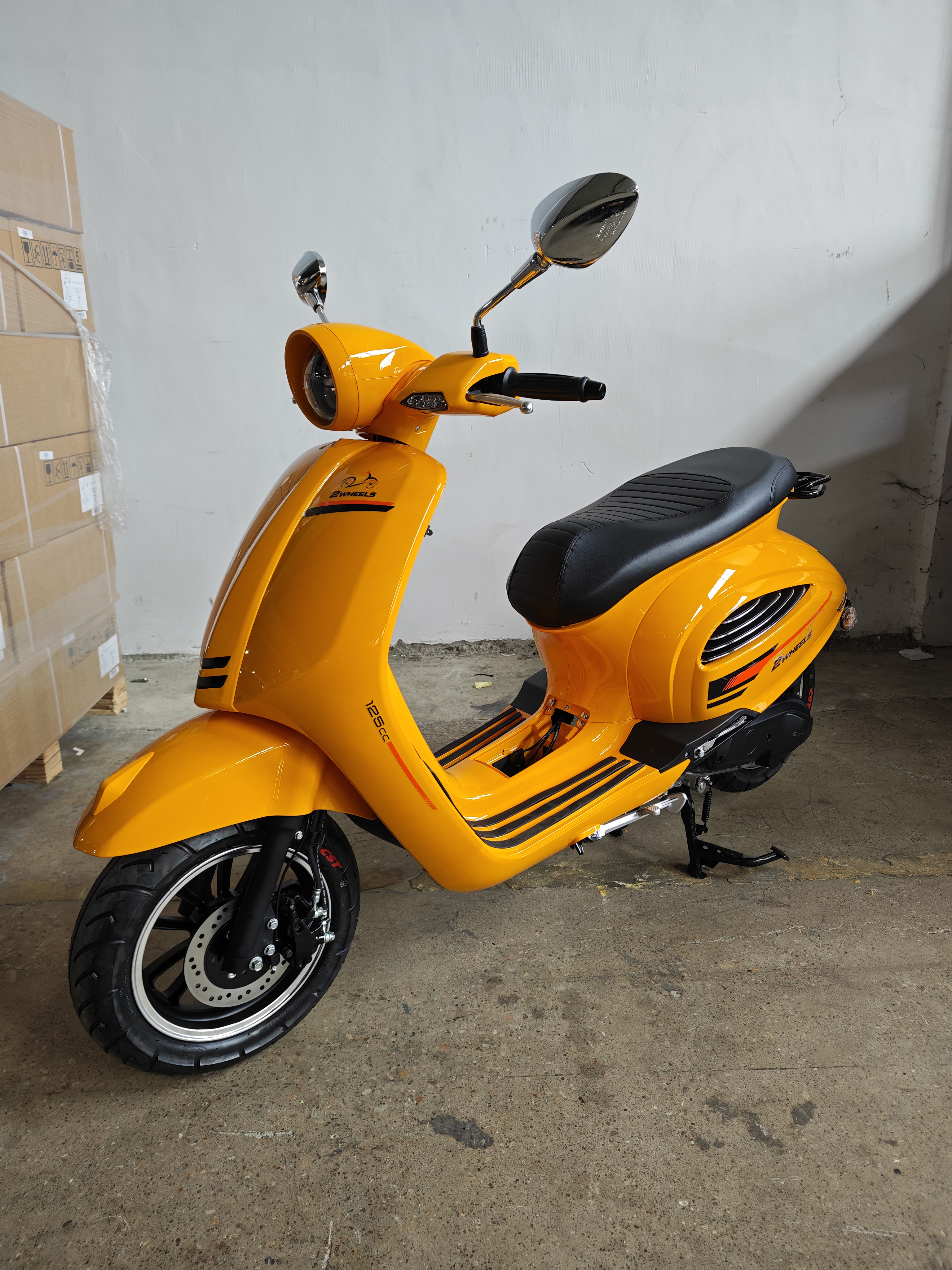 ROMA 125 — Gialla