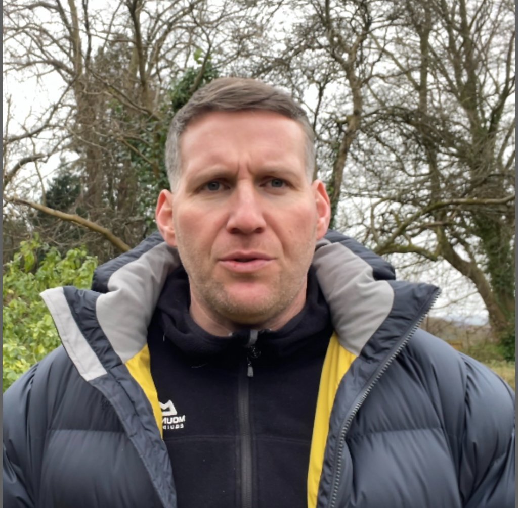 Loz Moore - Author and Veteran