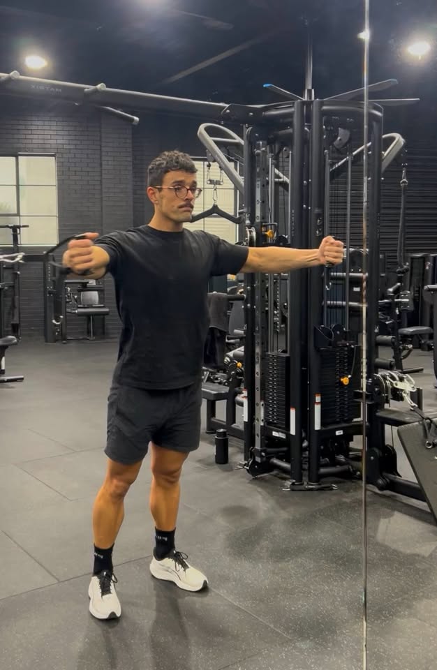 Dejan Koceski training in the gym