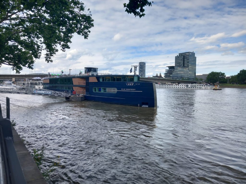 Blue Rhapsody – Salonschiff Köln