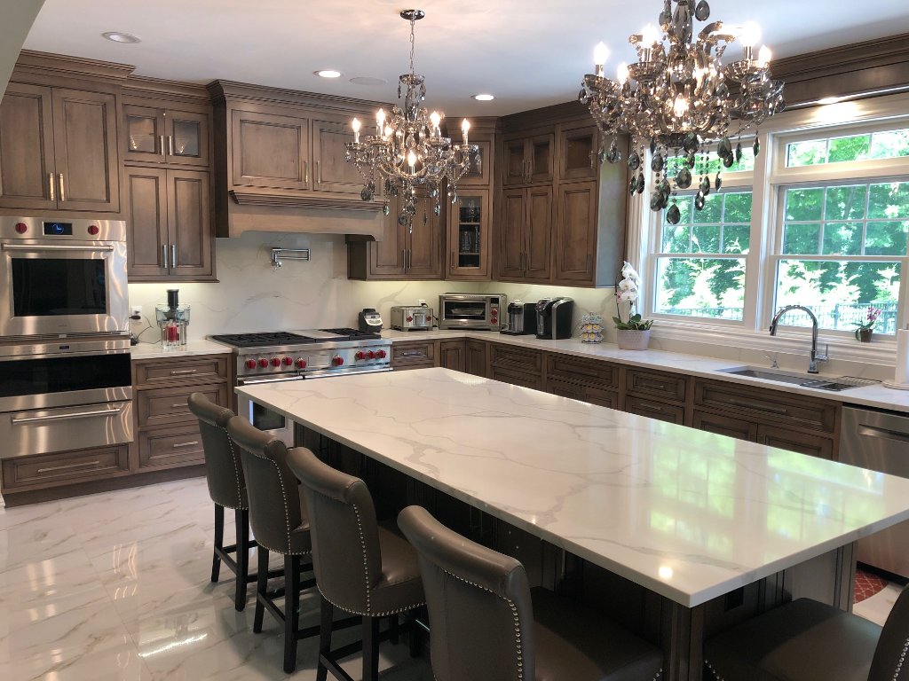 Grand Kitchen with Crystal Chandeliers – Dix Hills, NY | Style Kitchen & Bath