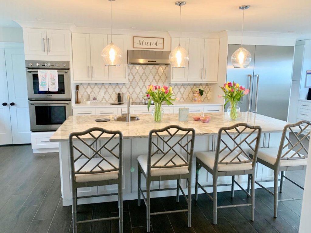 Classic White Kitchen with Quartz Island