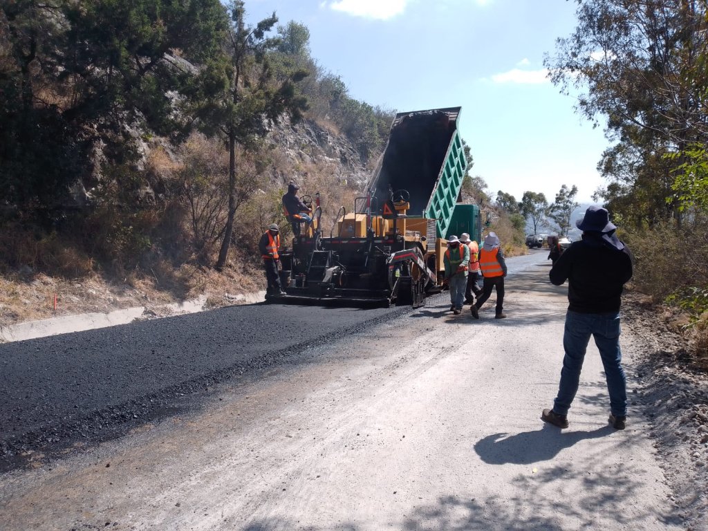 Pavimentación de Vía