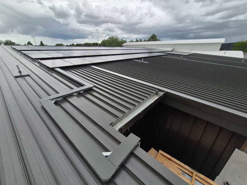 Completed solar array mounted on the Dimondek roof at Pukete Neighbourhood House