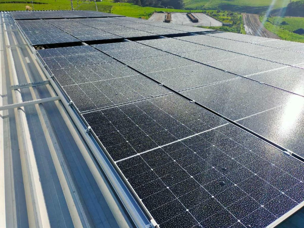Solar installation near Te Awamutu, Waikato