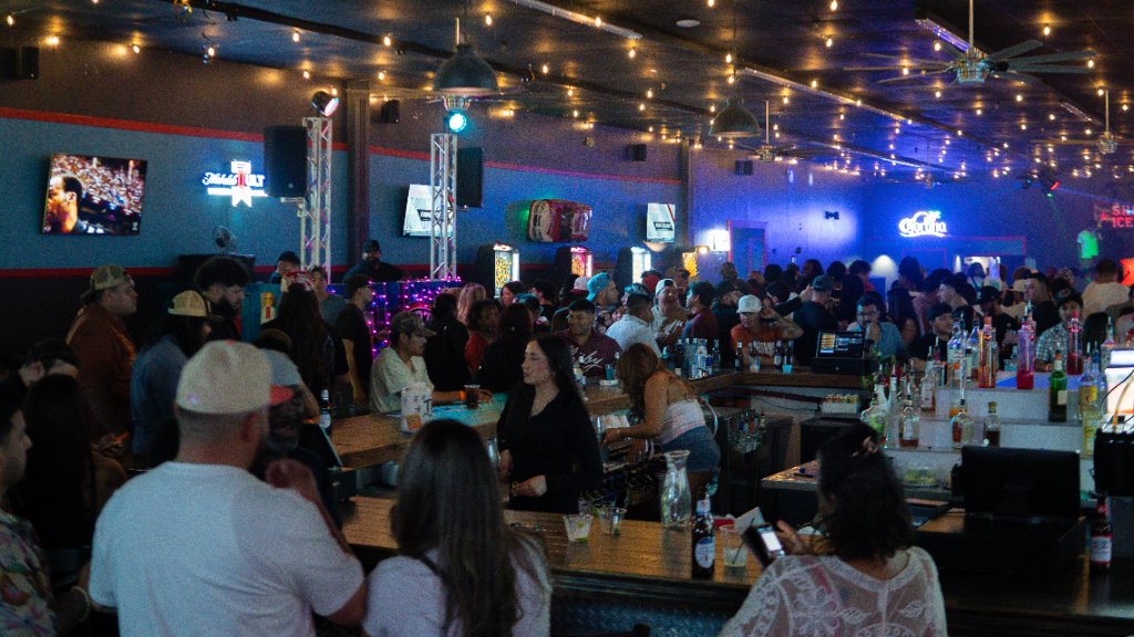 We grew Shorty's Icehouse's monthly sales by $25,000+ within 90 days of working with us.