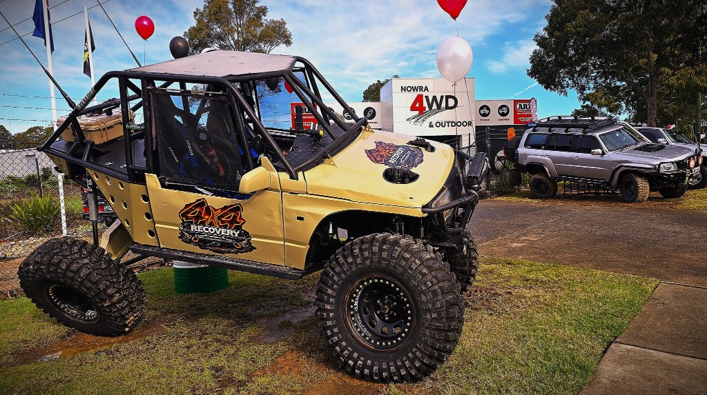 Comp rock crawler