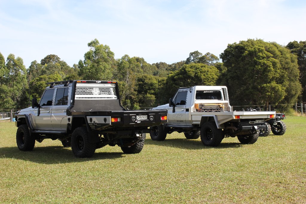 79 Series LandCruiser ×2