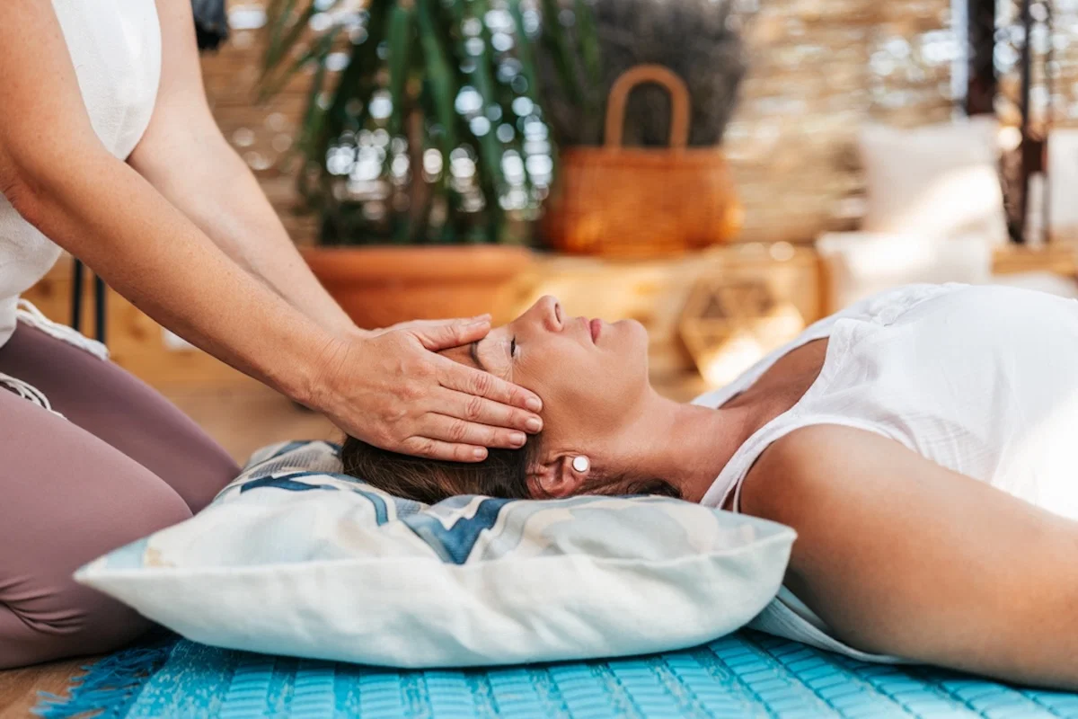 Reiki and therapeutic support at Yachay
