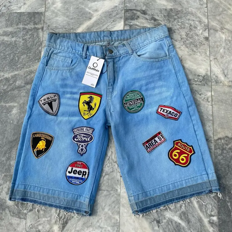 Outfitsia Patch Denim Shorts — Light Wash
