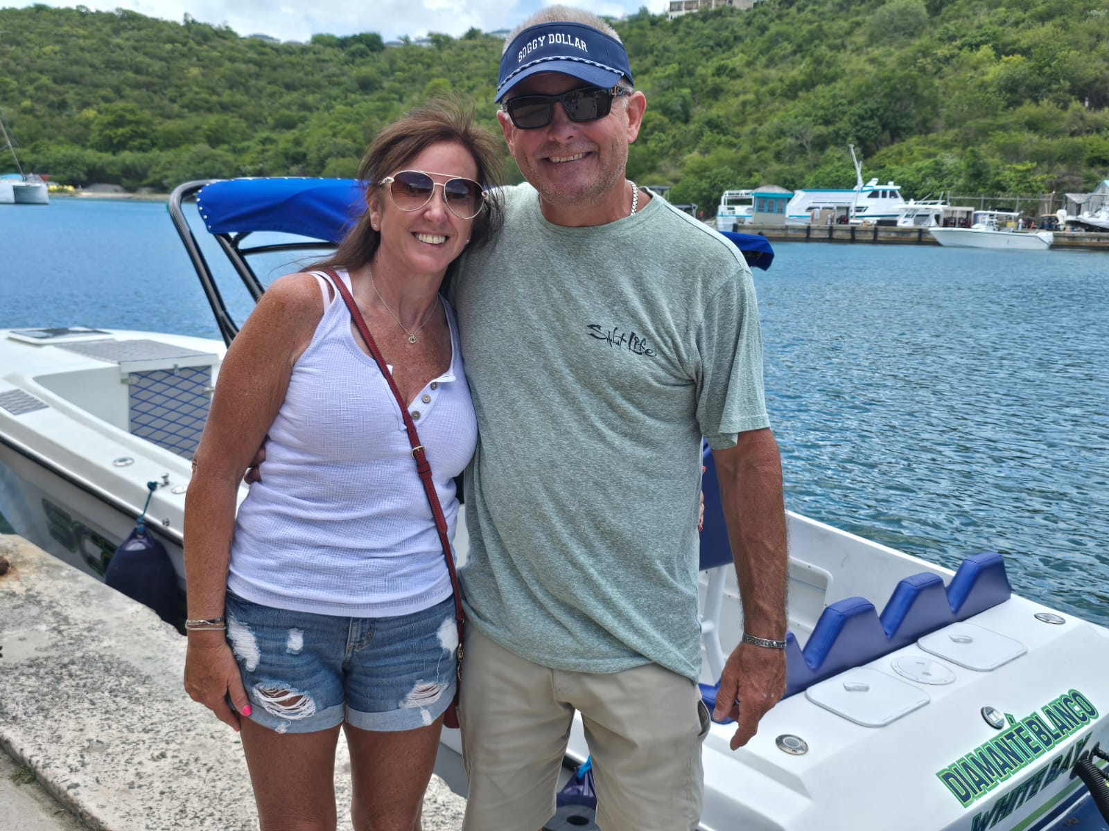 Guests aboard Diamanté Blanco at White Bay