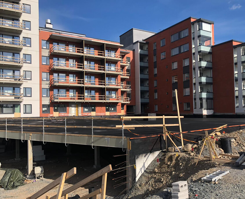 Specialist waterproofing system protecting large-scale commercial deck structure