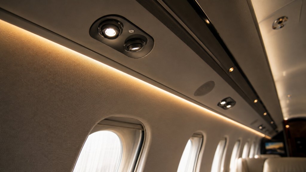Adaptive Flight Display