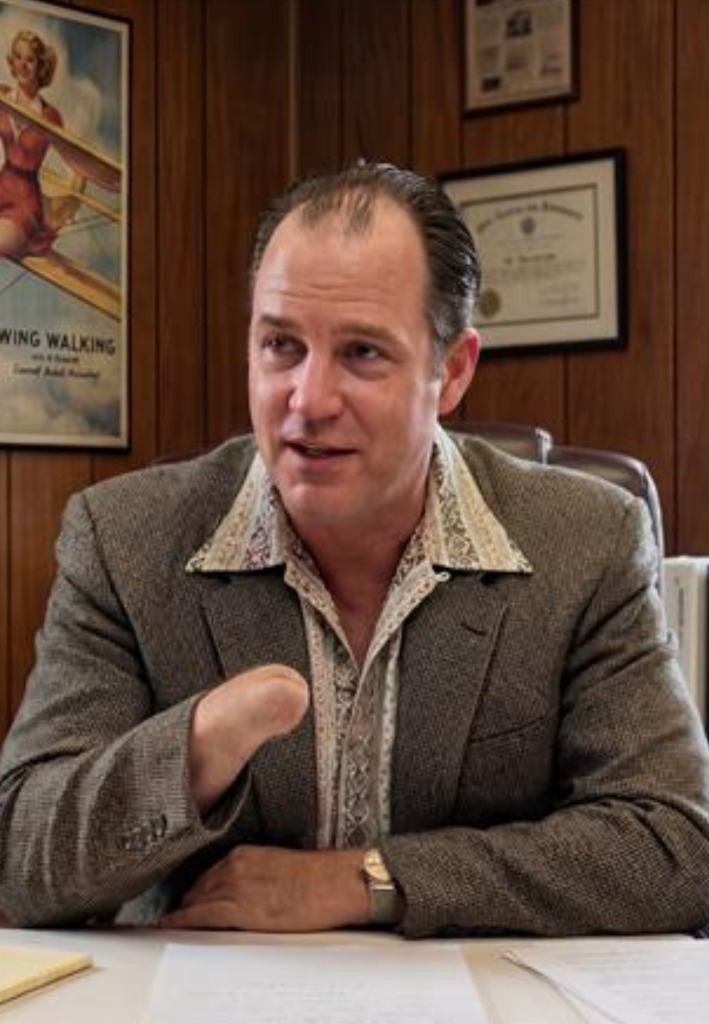 Lamar Carlson